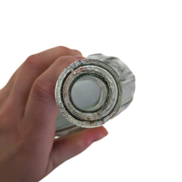 Vintage Thick Green Glass Bottle Embossed Eagle & Cornucopia Collectible - Picture 9 of 9